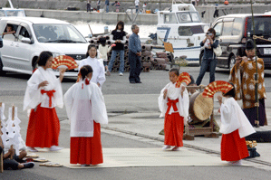 伊毘うずしお村での神事