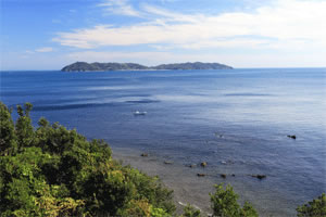 沼島の遠景