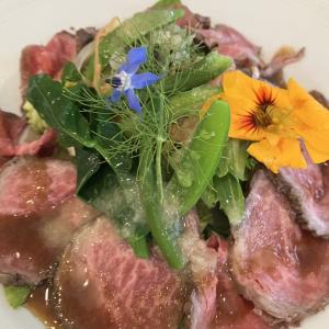 淡路牛のローストビーフ島サラダ仕立て　しぶれっと風