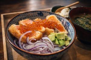 海鮮炉端うの　丼