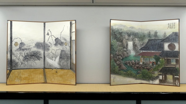 （右）黄檗山瑞光院玉青苑真景　　（左）鷺の絵に鷺来たる