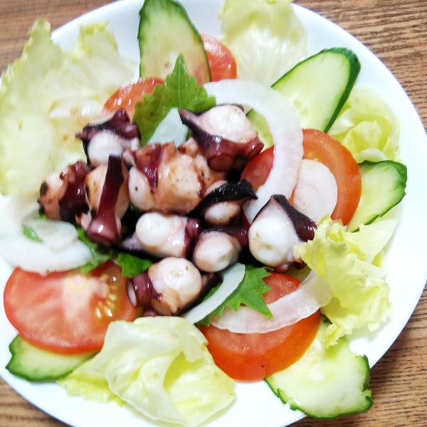 淡路島たこサラダ