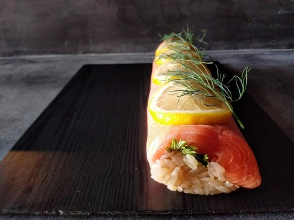 熟成サクラマス棒寿司