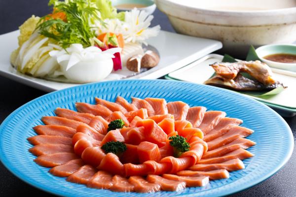 あわじ島育ち春色らんまん「サクラ鍋」全8品