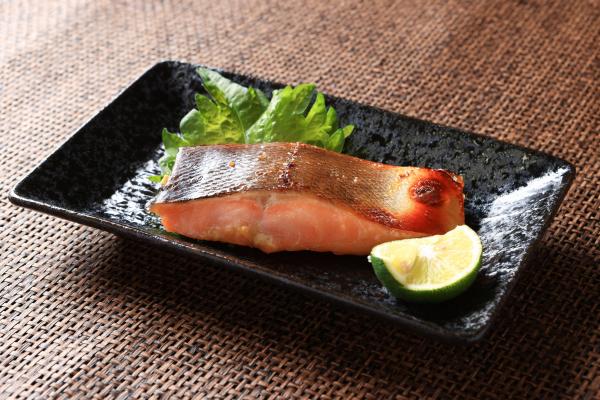 淡路島サクラマス西京漬け・生塩糀・ガーリックソテー3種 ( 通年販売 )