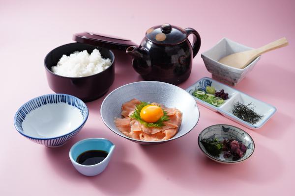 淡路島産サクラマス漬け醬油丼