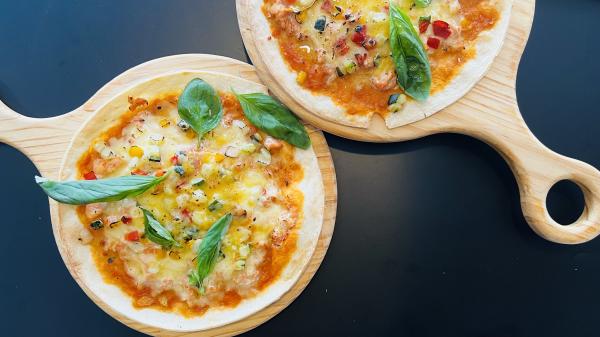 淡路島サクラマスと玉葱のピザ